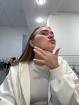 MonicaWestt online show from March 2026 06:58:02 AM