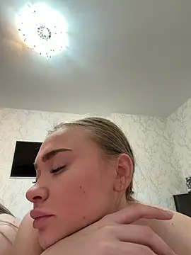 MonicaWestt online show from April 2026 08:03:02 PM