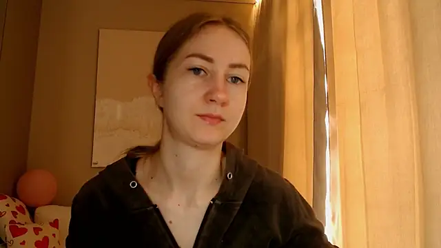 BluueSilk online show from March 2025 06:18:02 AM