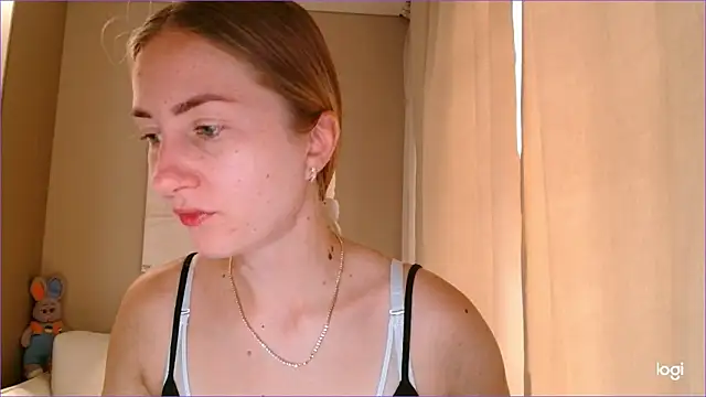 BluueSilk online show from September 2025 05:29:01 AM