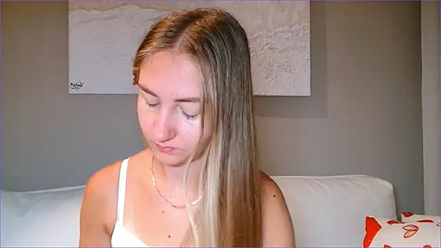 BluueSilk online show from October 2025 05:54:02 AM