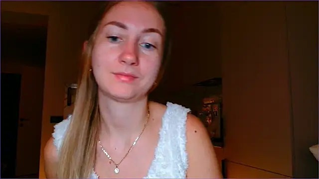 BluueSilk online show from December 2025 06:51:01 AM