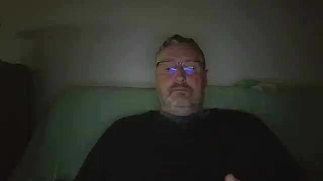 doudou310 online show from April 2026 03:58:01 AM