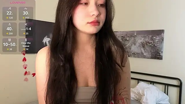 Noiry Vuvez online show from March 2026 08:36:02 PM