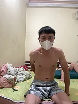 Snapshot of holl110 chatting on February 2026 12:39:02 PM holl110 online show from February 2026 12:39:02 PM