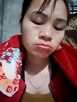 Snapshot of l_kiss chatting on February 2026 11:47:02 PM l kiss online show from February 2026 11:47:02 PM