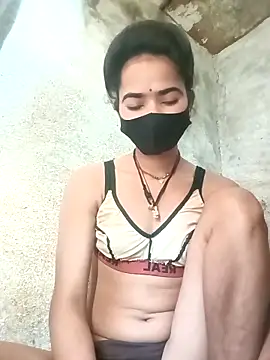 Sunali Bendre online show from March 2026 02:49:01 AM