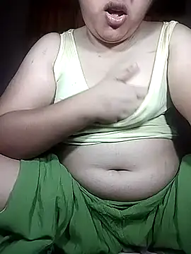 x -hot online show from April 2026 04:05:02 AM