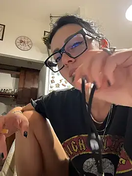 Snapshot of alibi_room chatting on July 2026 07:53:01 PM alibi room online show from July 2026 07:53:01 PM