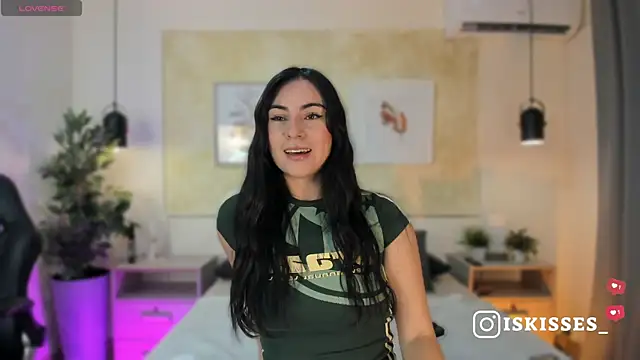 Snapshot of IsabellaSweet__ chatting on July 2026 04:08:01 AM IsabellaSweet online show from July 2026 04:08:01 AM