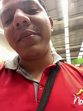 Snapshot of Loaisn chatting on March 2026 11:32:02 PM Loaisn online show from March 2026 11:32:02 PM