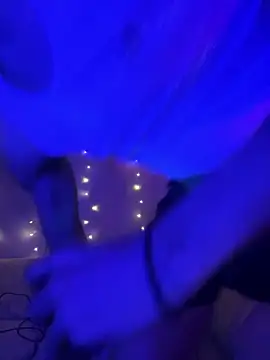 magic man1085 online show from April 2026 06:05:01 AM