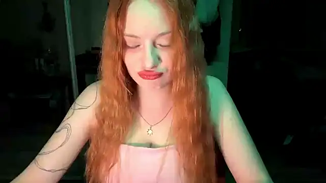 Snapshot of HeilyJeily chatting on March 2026 05:08:01 PM HeilyJeily online show from March 2026 05:08:01 PM