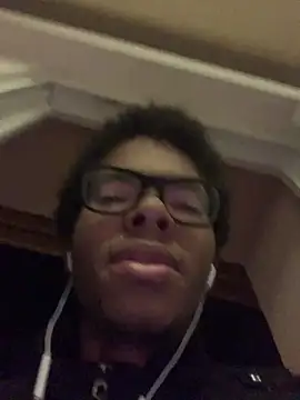 ELPikaPreta online show from February 2026 11:55:01 PM