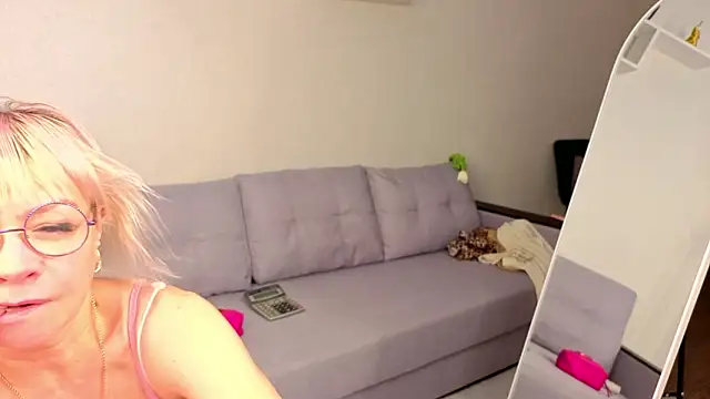 Ann Annise online show from March 2026 06:28:01 AM