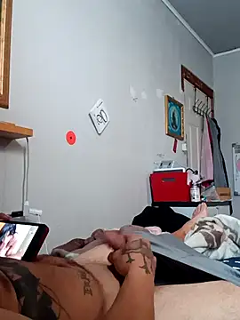 Snapshot of TheOtherGuyOne chatting on February 2026 03:38:01 PM TheOtherGuyOne online show from February 2026 03:38:01 PM