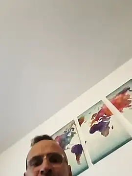 Snapshot of bobo672 chatting on February 2026 07:23:01 AM bobo672 online show from February 2026 07:23:01 AM