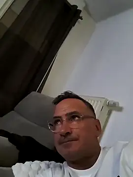 bobo672 online show from March 2026 07:41:02 PM