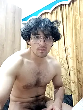 Snapshot of Apolo_Men chatting on February 2026 04:28:02 AM Apolo Men online show from February 2026 04:28:02 AM