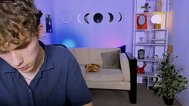Snapshot of kevin_nix chatting on June 2026 09:23:02 AM kevin nix online show from June 2026 09:23:02 AM