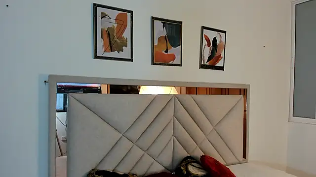 Snapshot of AmberQueen1 chatting on February 2026 12:12:01 PM AmberQueen1 online show from February 2026 12:12:01 PM