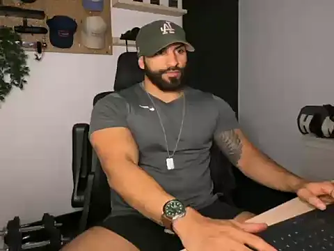 Snapshot of SamDornan51 chatting on February 2026 01:32:01 AM SamDornan51 online show from February 2026 01:32:01 AM