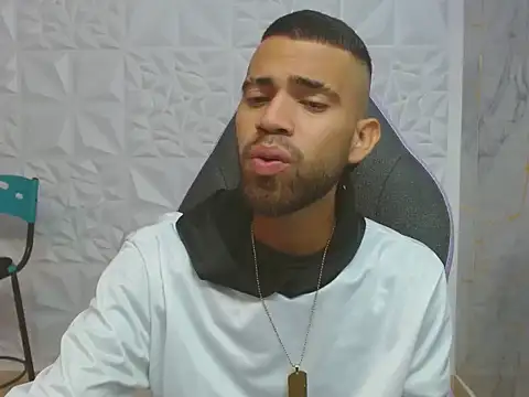 Snapshot of chacorta_ chatting on February 2026 01:01:02 PM chacorta online show from February 2026 01:01:02 PM