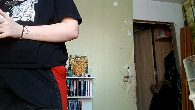 Snapshot of VannessaDillenbeck chatting on February 2026 07:15:02 AM VannessaDillenbeck online show from February 2026 07:15:02 AM