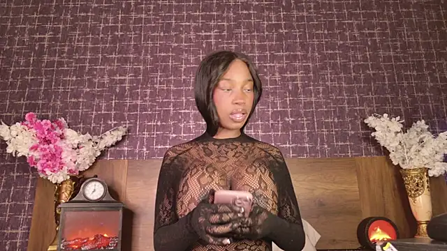 Snapshot of mollyjackson_ chatting on February 2026 11:05:02 PM mollyjackson online show from February 2026 11:05:02 PM