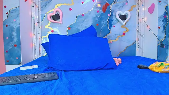 crystal love08 online show from February 2026 07:12:01 PM