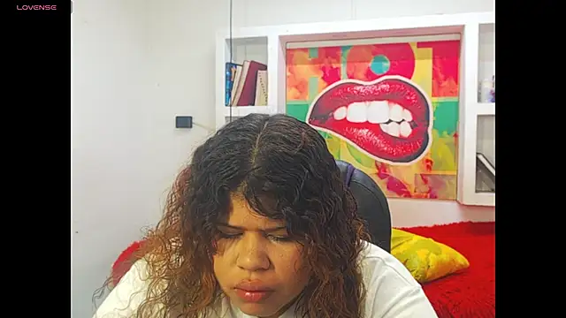 Cloe r online show from February 2026 09:00:02 PM