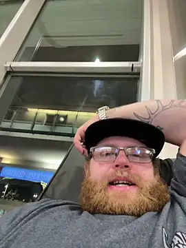 arcticman103 online show from February 2026 07:04:01 AM