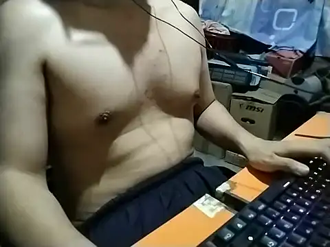 martleandros online show from February 2026 05:11:01 AM