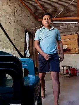 elburrotio online show from April 2026 05:55:01 PM