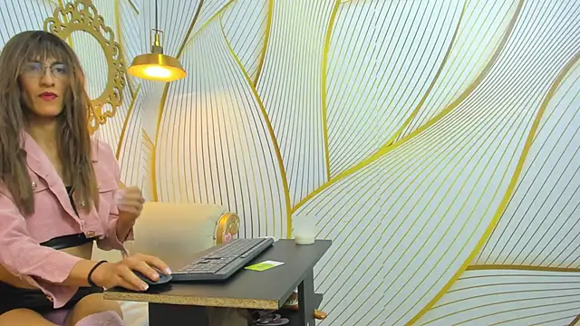 Snapshot of ValeryBellotti chatting on February 2026 12:34:02 PM ValeryBellotti online show from February 2026 12:34:02 PM