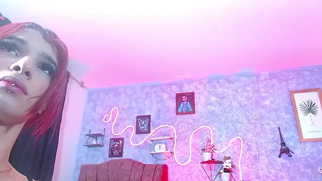 Snapshot of Everlin__Hot_ chatting on February 2026 11:50:01 AM Everlin Hot online show from February 2026 11:50:01 AM