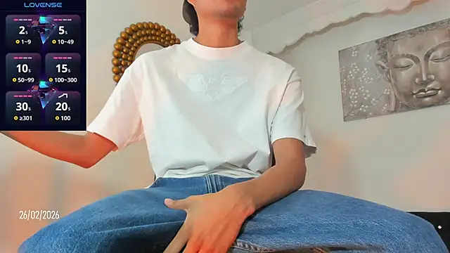 Snapshot of branmonter_xxx_big chatting on March 2026 02:35:02 PM branmonter xxx big online show from March 2026 02:35:02 PM