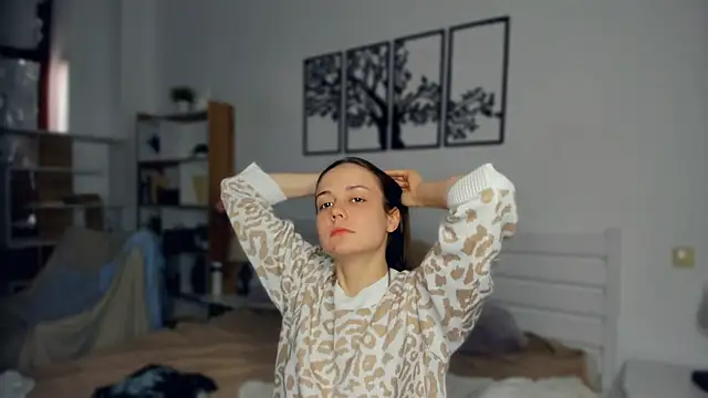 MalvinaTrafford online show from April 2026 04:46:01 AM