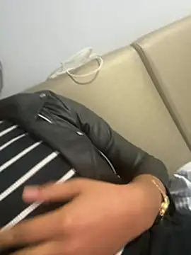 Snapshot of Manu_Manu05 chatting on March 2026 01:55:02 AM Manu Manu05 online show from March 2026 01:55:02 AM