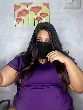 Snapshot of Cute_G chatting on April 2026 07:00:02 PM Cute G online show from April 2026 07:00:02 PM