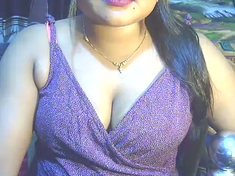 Nusrat Faria online show from March 2026 03:41:01 PM