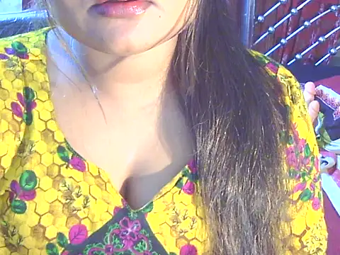 Snapshot of Nusrat_Faria chatting on May 2026 12:54:02 PM Nusrat Faria online show from May 2026 12:54:02 PM