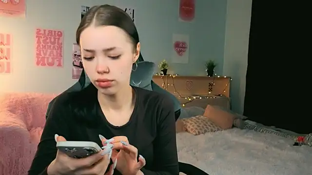 Snapshot of Vexnexe chatting on February 2026 07:36:02 PM Vexnexe online show from February 2026 07:36:02 PM