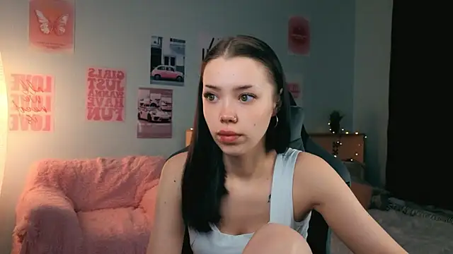 Snapshot of Vexnexe chatting on February 2026 07:22:01 PM Vexnexe online show from February 2026 07:22:01 PM