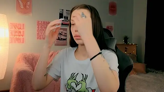 Snapshot of Vexnexe chatting on March 2026 07:54:01 PM Vexnexe online show from March 2026 07:54:01 PM