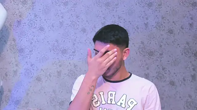 Snapshot of Apolo_Gray chatting on February 2026 04:28:02 AM Apolo Gray online show from February 2026 04:28:02 AM