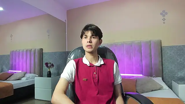 Derek Sinn online show from March 2026 07:52:02 PM