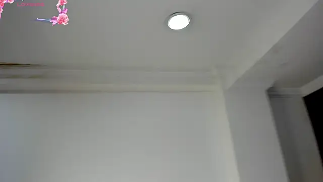 Snapshot of AngelinaAndAlejandra chatting on March 2026 05:35:02 AM AngelinaAndAlejandra online show from March 2026 05:35:02 AM