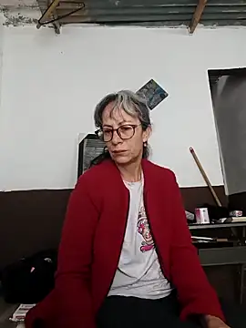 laurasofia45 online show from February 2026 02:04:02 PM