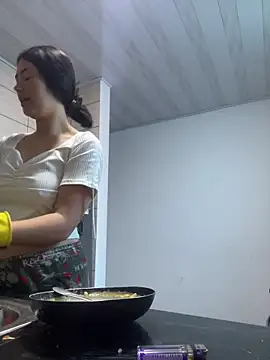 Tammy8 online show from March 2026 03:12:02 PM